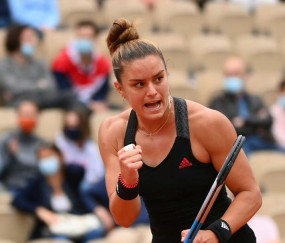 九游-德约科维奇重返赛场，爆冷首场状态出色，拜仁观众沸腾！