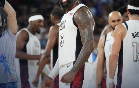 九游-包含詹姆斯赛事官方发布突破纪录新规，塞尔维亚队争议不断！的词条