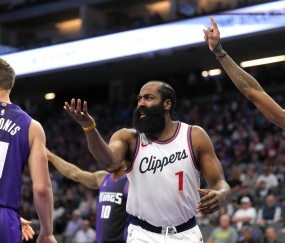 九游会-Doinb在快船比赛中险胜，险胜引发热议！