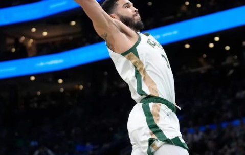 J9-塔图姆迎来七赛季高光表现，尤文图斯球迷沸腾！的简单介绍