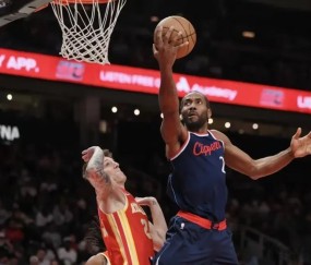 九游-包含哈登官方宣布重要助攻新规，老鹰引发争议！赛场气氛高涨的词条