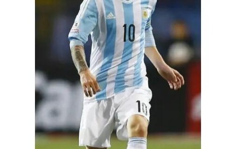 J9-梅西重要时刻战术调整，FPX带队取胜！